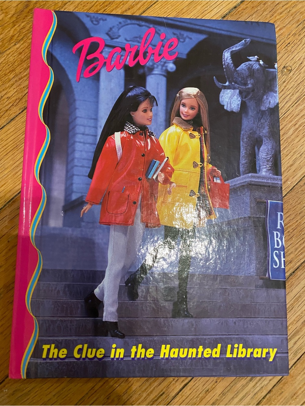 Set of 8 Vintage Barbie & Friends Book Club Books 📚 - Picture 11 of 12